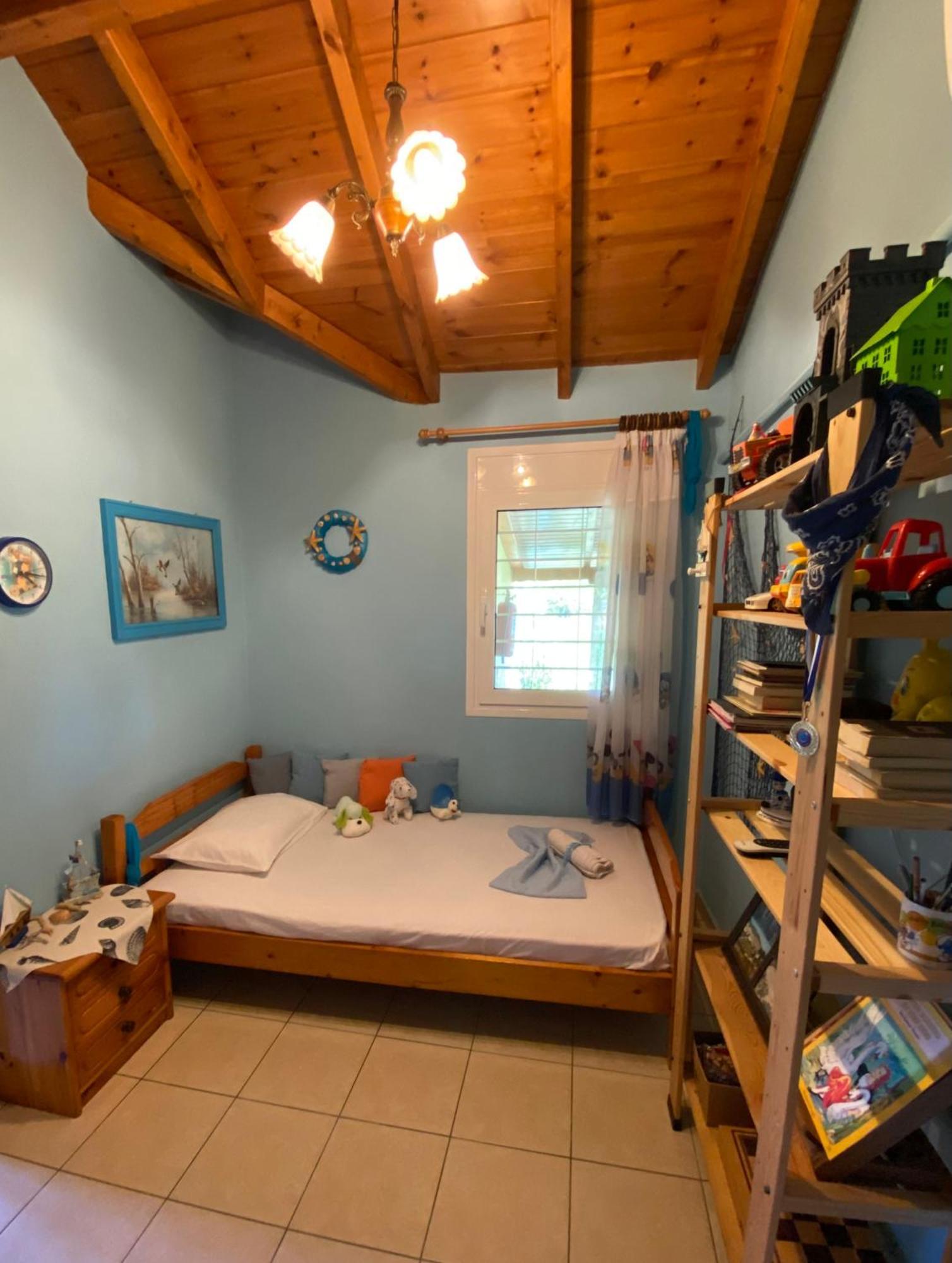 Вілла Platanos House Неа-Месаґкала Екстер'єр фото
